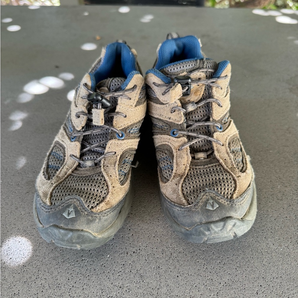 Vasque Hiking Shoes, size 2